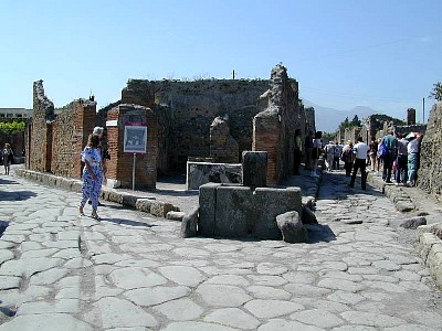 1999-0604-0747-59EM.jpg
