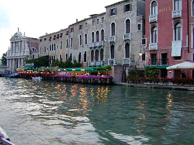 1999-0607-1236-30EM.jpg