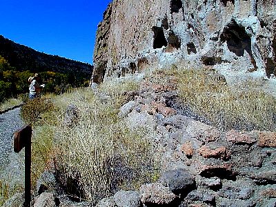 P29-2001-1014-1304-52A-EM.jpg