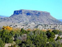 P04-2001-1015-0926-48A-EM.jpg