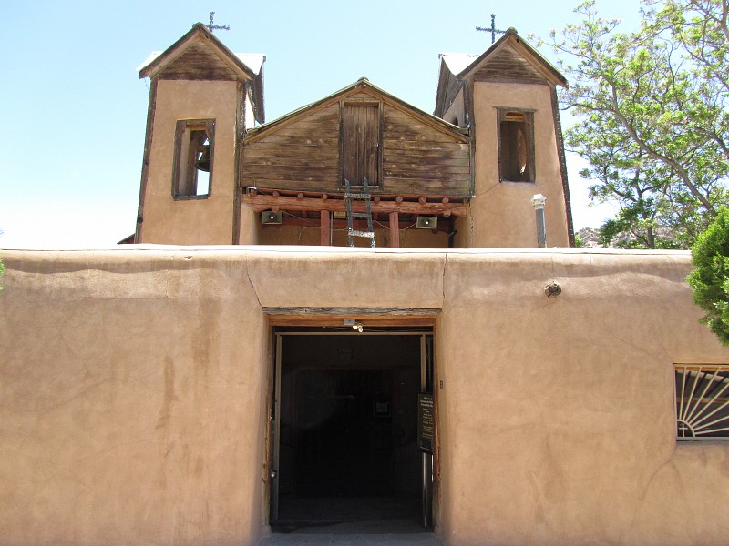 09_2011-0609-1047-51.jpg